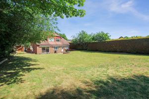 Photo 32- click for photo gallery